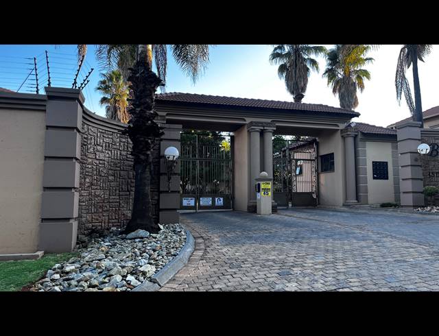 3 BEDROOM SECTIONAL TITLE FOR SALE IN BENONI NORTH